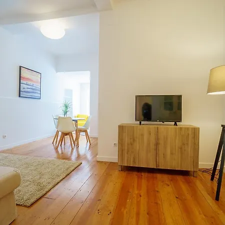 Shortstayflat - Cozy And Spacious *