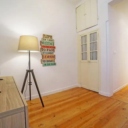 Apartamento Shortstayflat - Cozy And Spacious